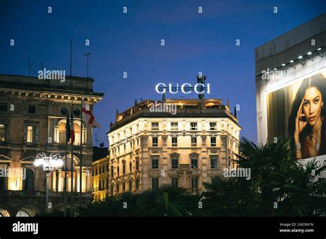 gucci building milano|gucci sede milano.